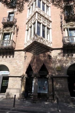05251 Modernism: Les Punxes, Casa Terradas. Puig i Cadafalch