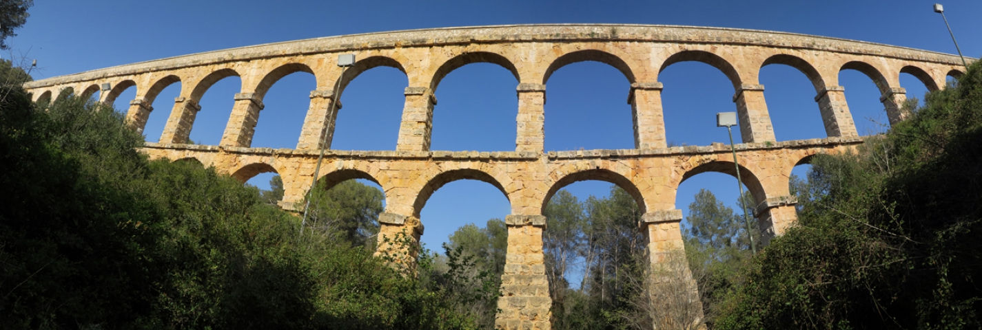 05299-aqferreres Tarragona, roman aqueduct.