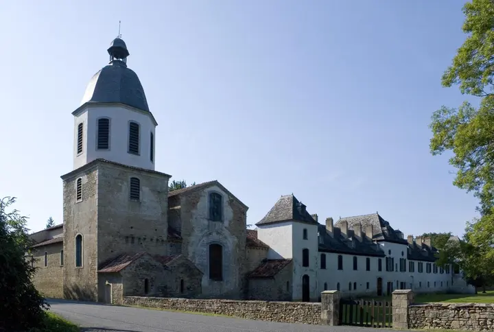 Alts Pirineus, abadia cistercenca de l'Escaladieu