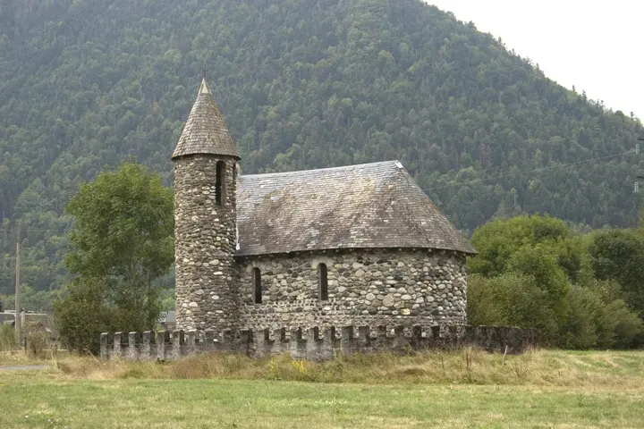 Alts Pirineus, Arreau i castell de Mauvezin