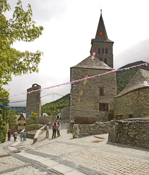 Església de Santa Maria, Taro i poble (Arties) · 02002