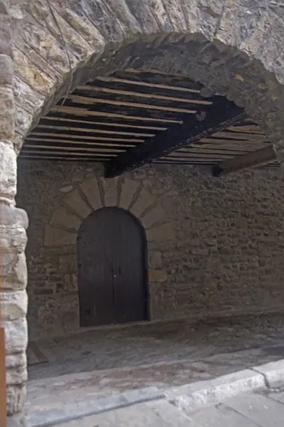 Plaça porticada i pont (Bagà) · 01863
