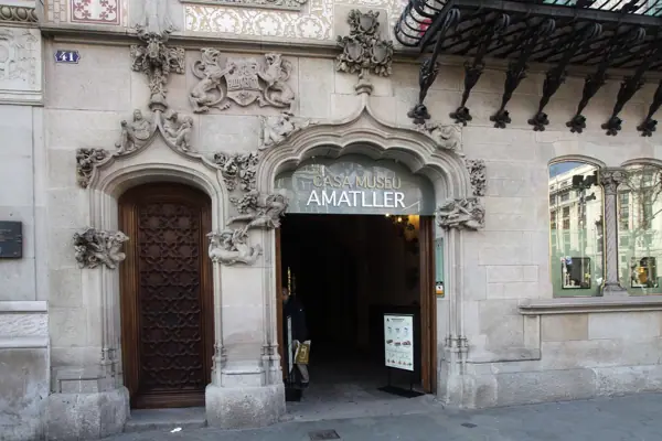 Casa Amatller (Puig i Cadafalch) (Barcelona) · 04250