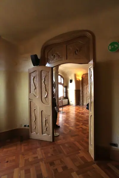 Casa Batlló (Antoni Gaudí) (Barcelona) · 04229