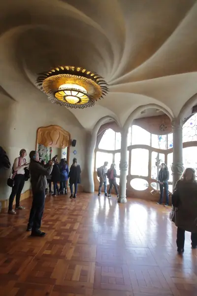 Casa Batlló (Antoni Gaudí) (Barcelona) · 04235