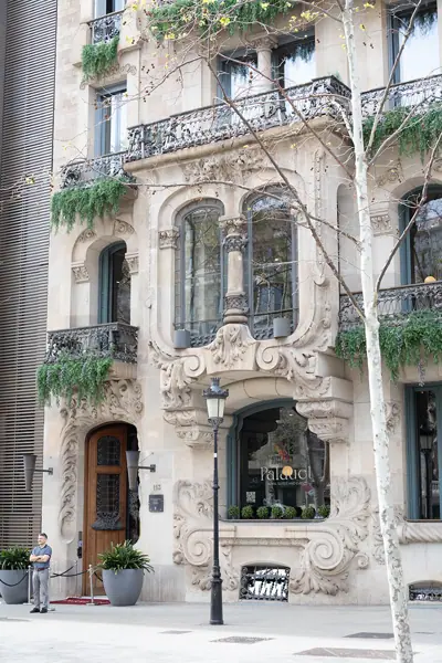 Casa Fuster, Casa Bertrand i font (Barcelona) · 07328