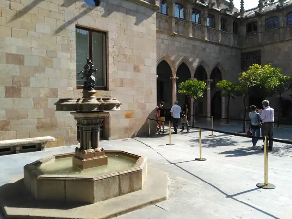 Palau de la Generalitat de Catalunya (Barcelona) · 04740