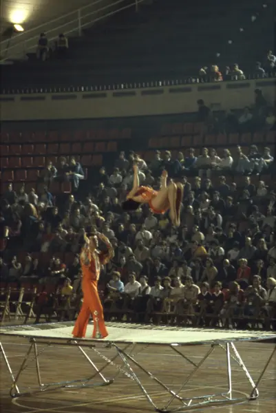 Globe Trotters, 1979 (Barcelona) · 05783