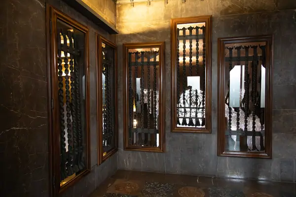 Palau Güell (Gaudí) (Barcelona) · 08552
