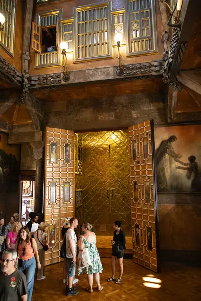 Palau Güell (Gaudí) (Barcelona) · 08557