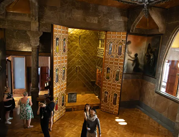 Palau Güell (Gaudí) (Barcelona) · 08558