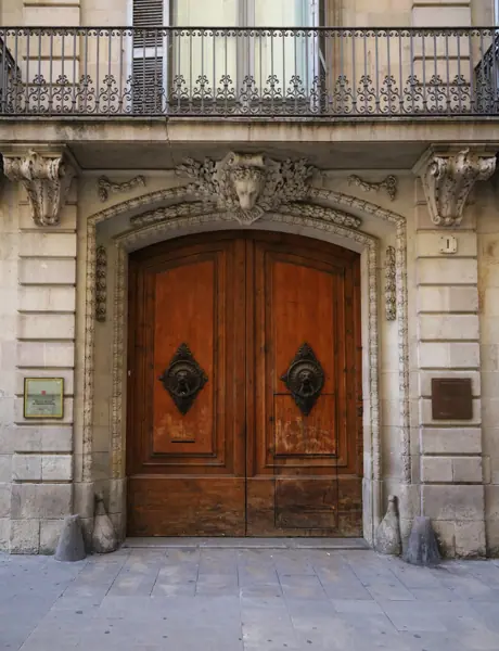Palau Moja (Barcelona) · 07069