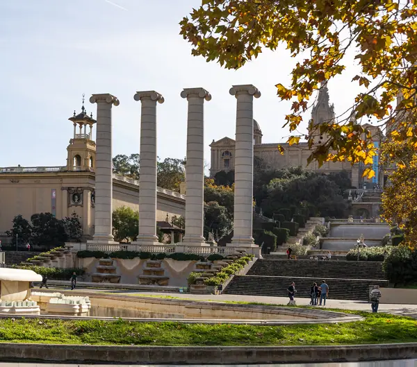 Montjuïc, les Quatre Columnes de Puig i Cadafalch (Barcelona) · 07434