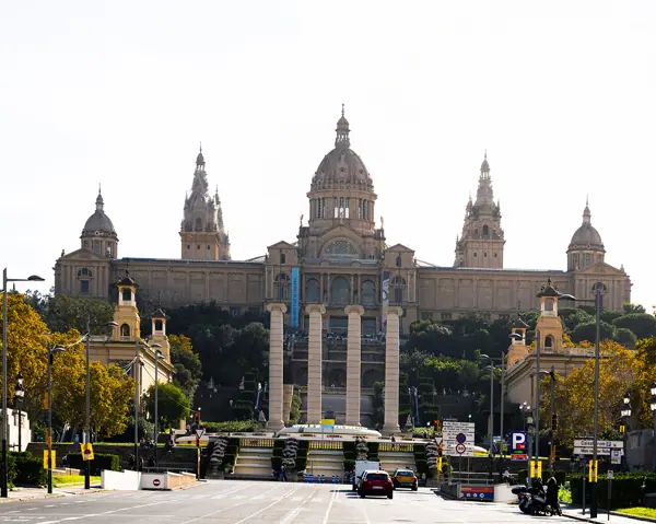 Montjuïc, les Quatre Columnes de Puig i Cadafalch (Barcelona) · 07435