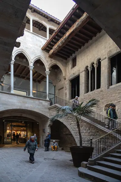Museu Picasso, MOCO, Palau Dalmases, etc. (Barcelona) · 07179
