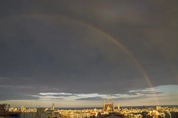 Fenòmens i altres (Barcelona) · 03108