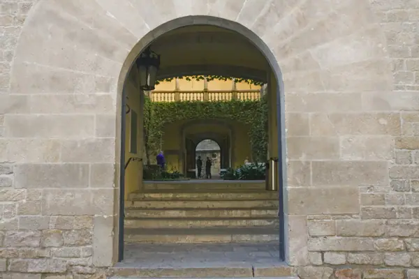 El Raval i el Barri Gòtic (Barcelona) · 02330