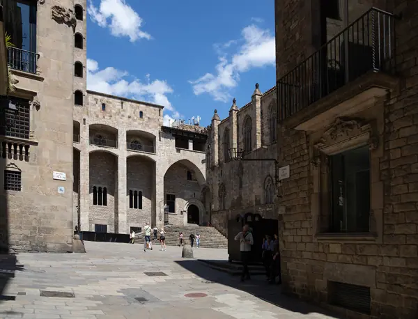 El Raval i el Barri Gòtic (Barcelona) · 07346