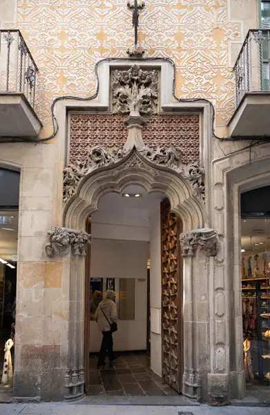 El Raval i el Barri Gòtic (Barcelona) · 07322
