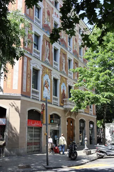 Habitatges socials d'Ildefons Cerdà (Barcelona) · 05607