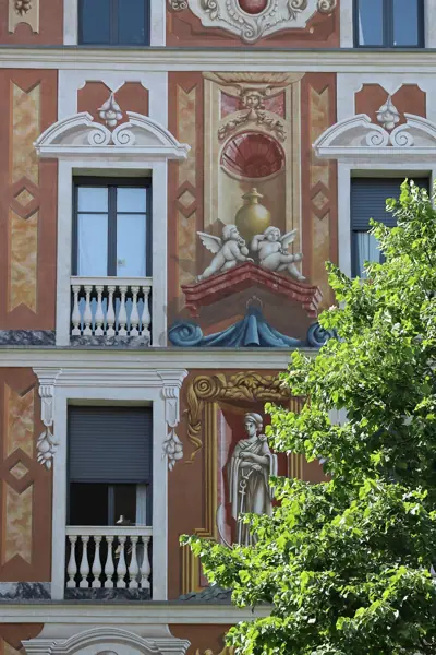 Habitatges socials d'Ildefons Cerdà (Barcelona) · 05603