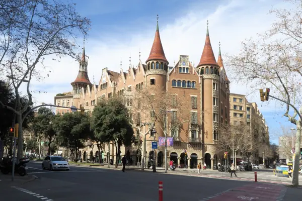 Casa Terrades (Les Punxes), de Puig i Cadafalch (Barcelona) · 05248