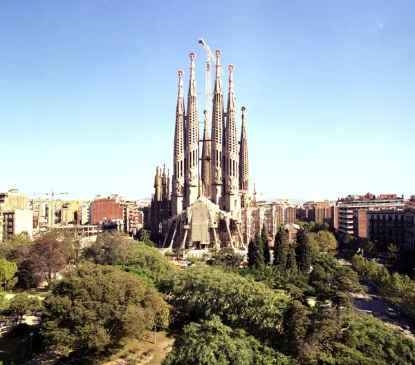 La Sagrada Família (Antoni Gaudí) (Barcelona) · 01263