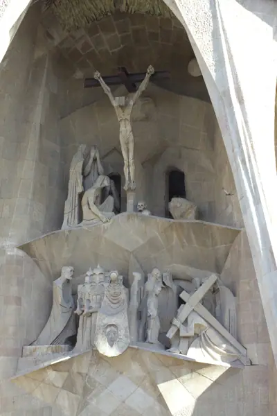 La Sagrada Família (Antoni Gaudí) (Barcelona) · 01913