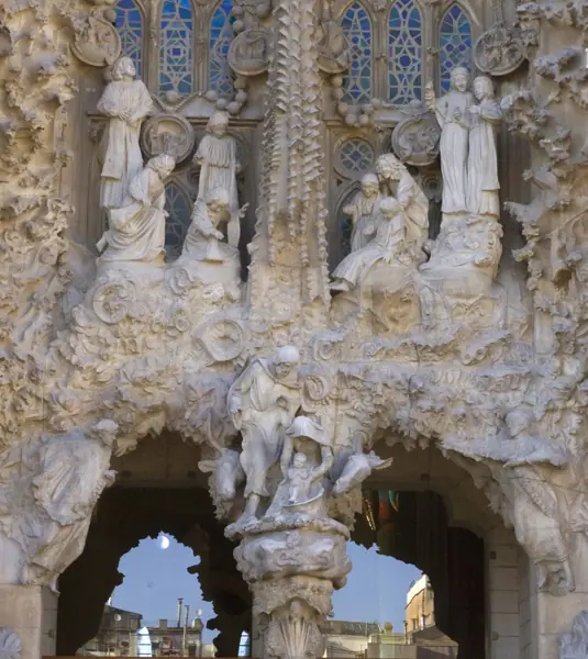 La Sagrada Família (Antoni Gaudí) (Barcelona) · 01916