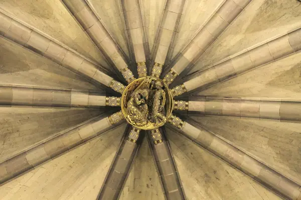 La Sagrada Família (Antoni Gaudí) (Barcelona) · 03785