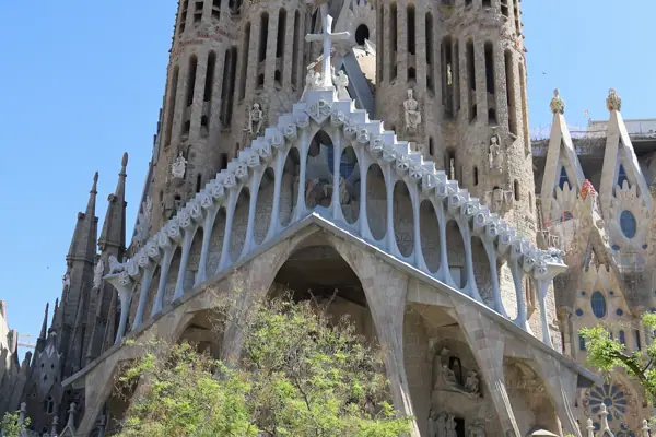 La Sagrada Família (Antoni Gaudí) (Barcelona) · 05582