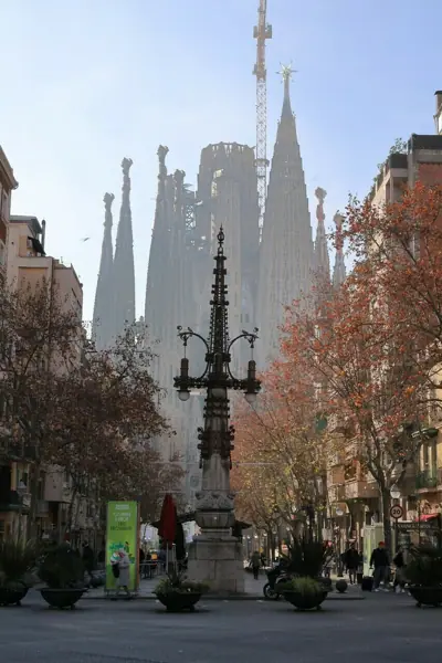 La Sagrada Família (Antoni Gaudí) (Barcelona) · 05853