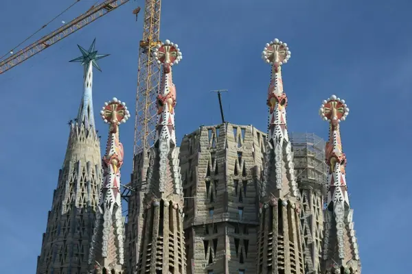 La Sagrada Família (Antoni Gaudí) (Barcelona) · 05854