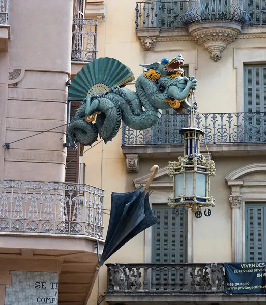 Casa dels Paraigües (Bruno Cuadros) (Barcelona) · 07334