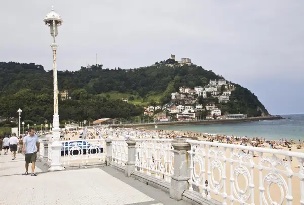 Donostia · 01533