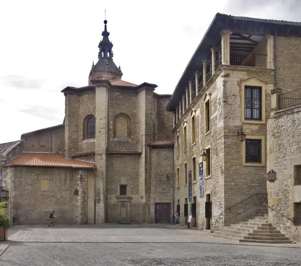 Gasteiz, ciutat · 01819