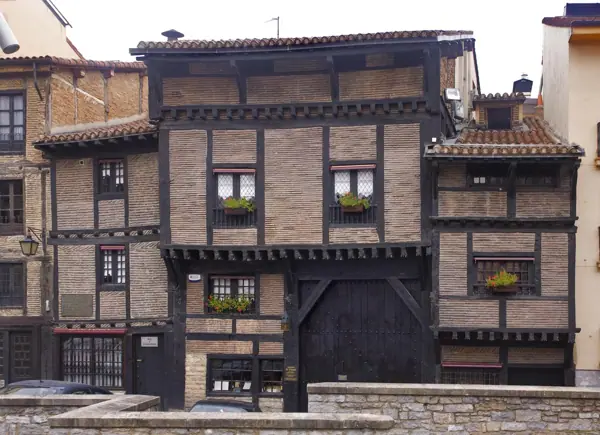 Gasteiz, ciutat · 01832