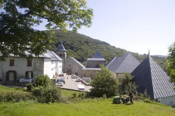 Roncesvalles, Irati i Roncal · 01384