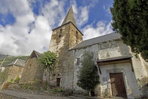 Església de Sant Pere (Bausen) · 02174