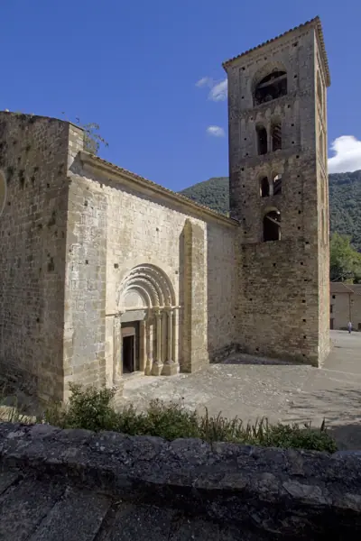 Església de Sant Cristòfol (Beget) · 02277
