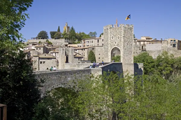 Pont Vell, monestir de Sant Pere i vila (Besalú) · 03206