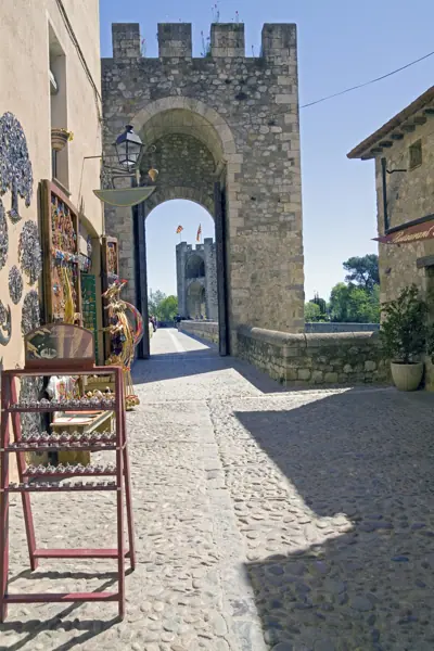 Pont Vell, monestir de Sant Pere i vila (Besalú) · 03204