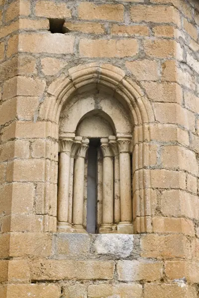 Església de Sant Estèue i Es Bòrdes (Betren) · 02028
