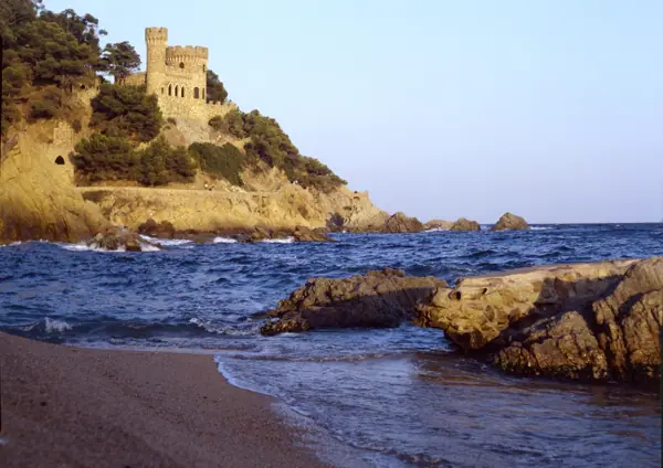 Blanes, Lloret de Mar i Tossa de Mar (Costa Brava) · 01110