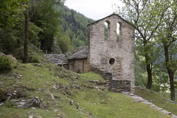 Santuari de la Mare de Déu del Catllar (Camprodon) · 02474