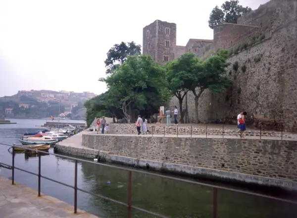 La vila, 1976 (Cotlliure) · 00893