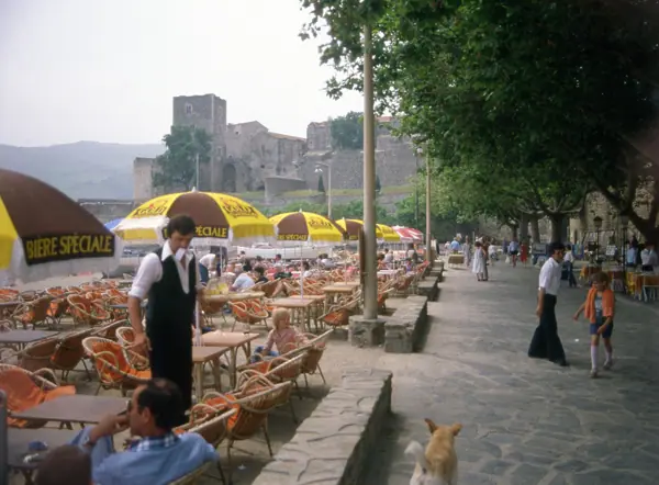 La vila, 1976 (Cotlliure) · 00896