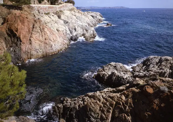 Coves marines (Baix Empordà) · 01064