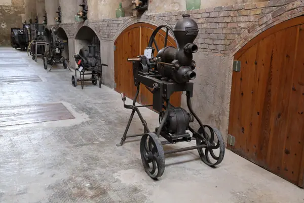 Catedral del Vi (El Pinell de Brai) · 05979