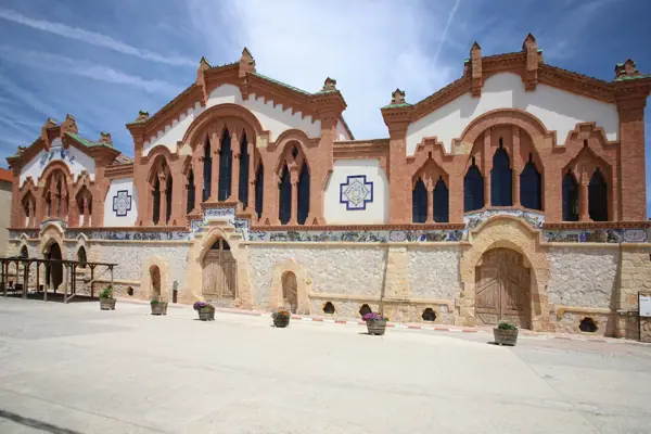 Catedral del Vi (El Pinell de Brai) · 06002